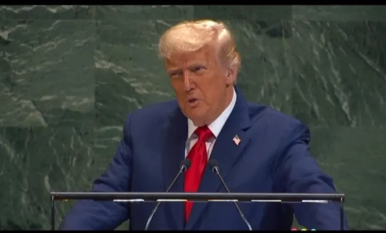 Trump otkrio zašto Rusija nije zauzela Kijev za jedan dan: „Glupi general” i tenkovi u blatu Trump u UN-u: „Vaše rezolucije ne spašavaju nikoga!”