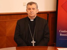 Nadbiskup Tomo Vukšić uputio sažalnicu obiteljima stradalih u požaru u Domu umirovljenika u Tuzli