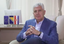 ŠOK U DOMU NARODA: Sjednica prekinuta zbog nedostatka kvoruma – Čović upozorava na “anarhiju partnerstva” Čović uz Thompsona izazvao buru: “Dalje prste od Hrvata i Hercegovine!” – Najavio i odlazak u Washington