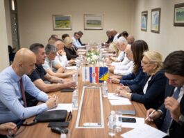 HNS BiH poslao jasnu poruku: Stabilnost BiH moguća samo kroz dogovor konstitutivnih naroda HNS BiH poslao jasnu poruku: Stabilnost BiH moguća samo kroz dogovor konstitutivnih naroda